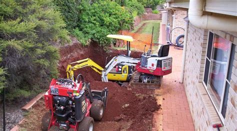 mini excavator hire toowoomba|excavation equipment carrington rd toowoomba.